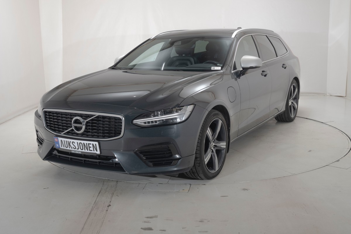 2018 Volvo V90 T8 407 HK R-DESIGN PANORAMA ACC HENGERFESTE KAMERA LED NAVI 