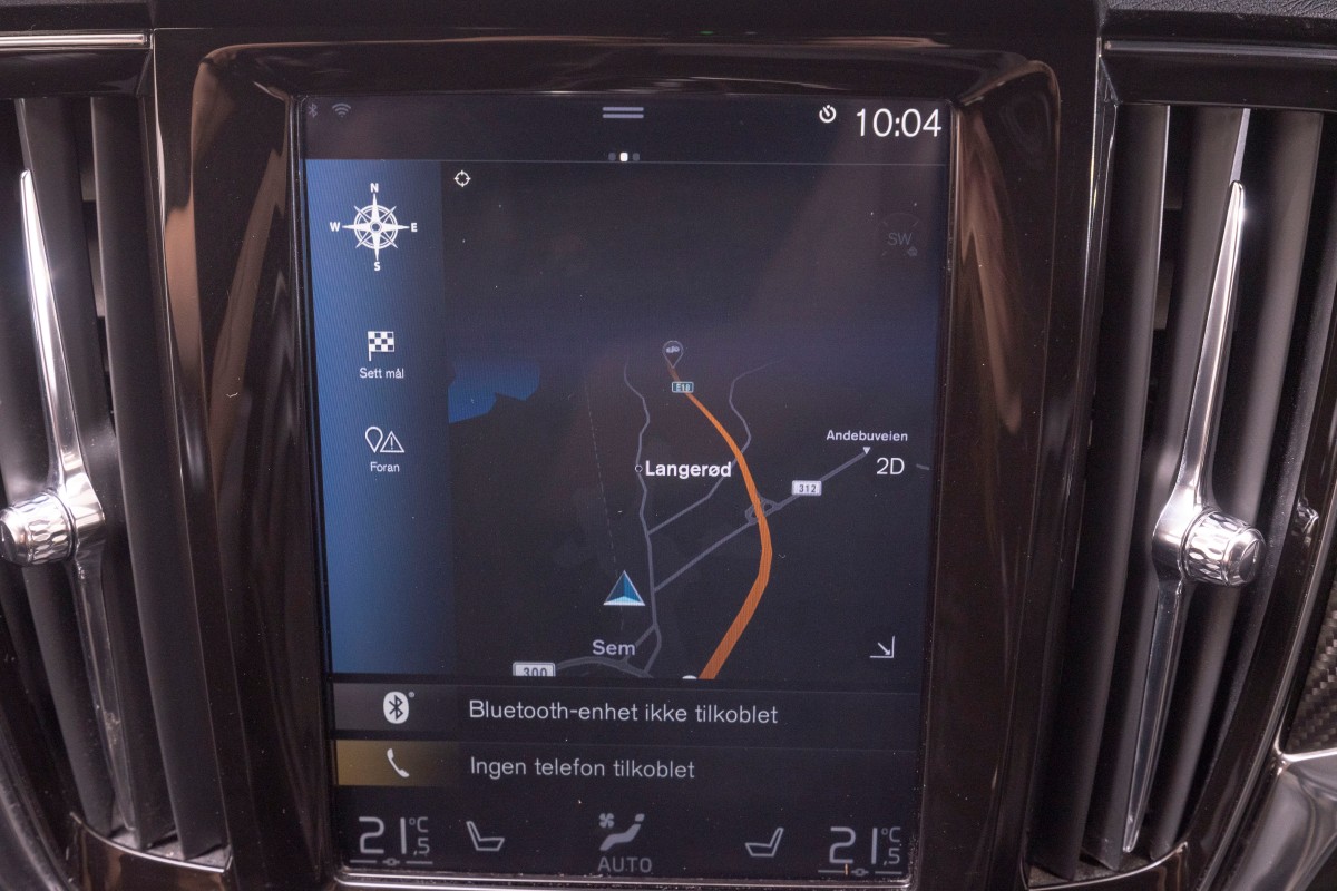 2018 Volvo V90 T8 407 HK R-DESIGN PANORAMA ACC HENGERFESTE KAMERA LED NAVI 