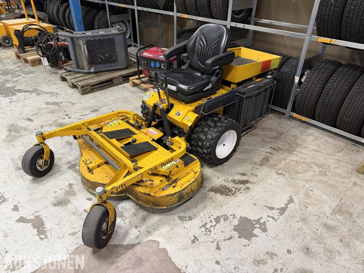 WALKER MD21D PROFESJONELL SITTEGRESSKLIPPER | KUBOTA DIESEL | HYDROSTAT | OPPSAMLER