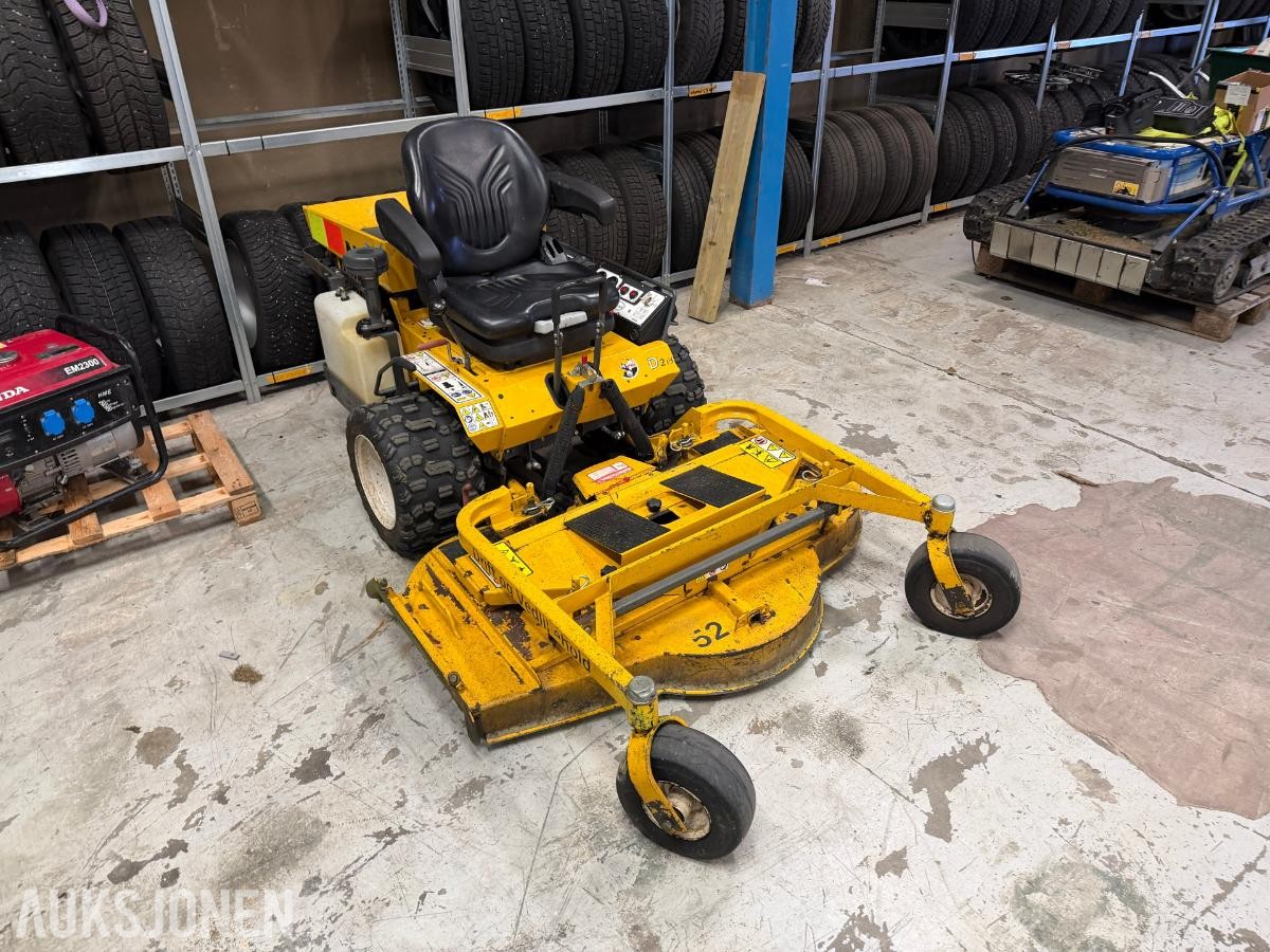 WALKER MD21D PROFESJONELL SITTEGRESSKLIPPER | KUBOTA DIESEL | HYDROSTAT | OPPSAMLER