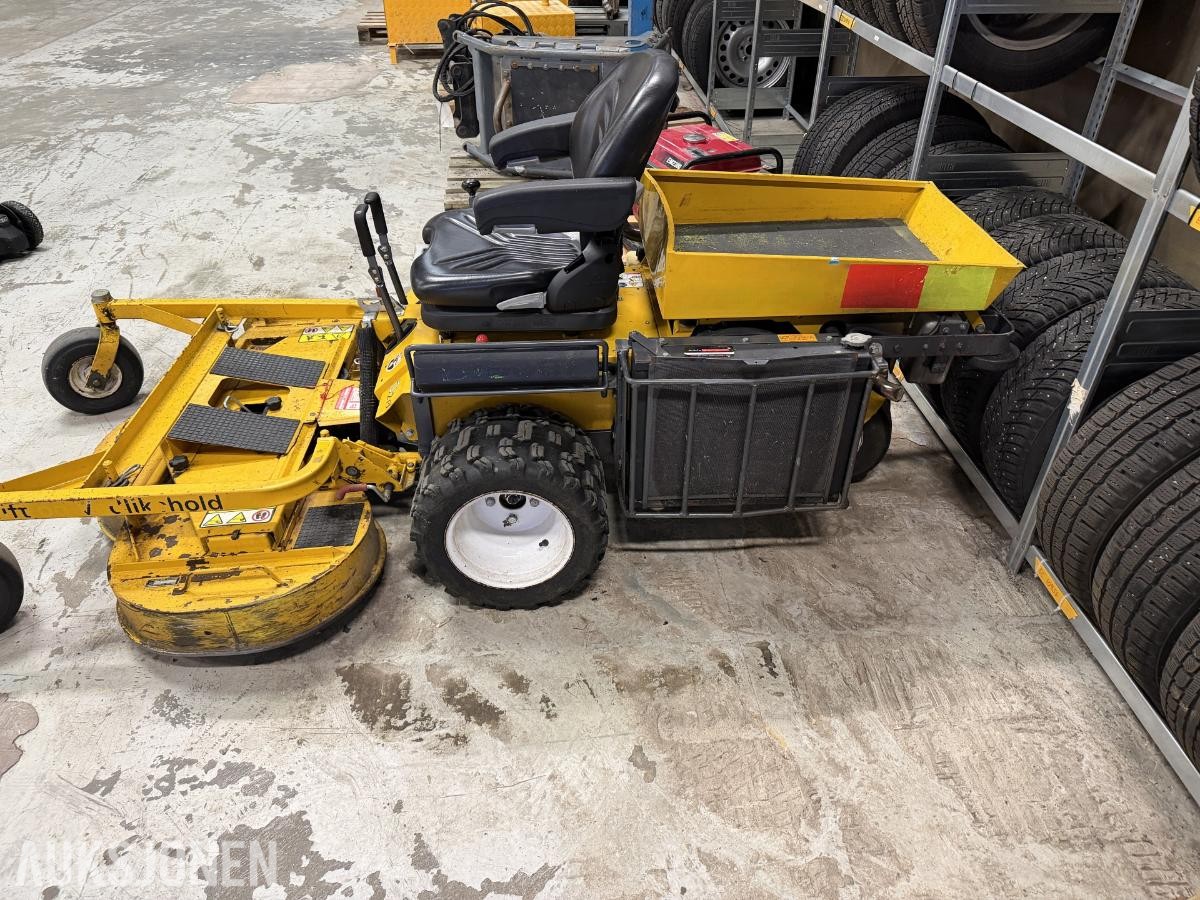 WALKER MD21D PROFESJONELL SITTEGRESSKLIPPER | KUBOTA DIESEL | HYDROSTAT | OPPSAMLER