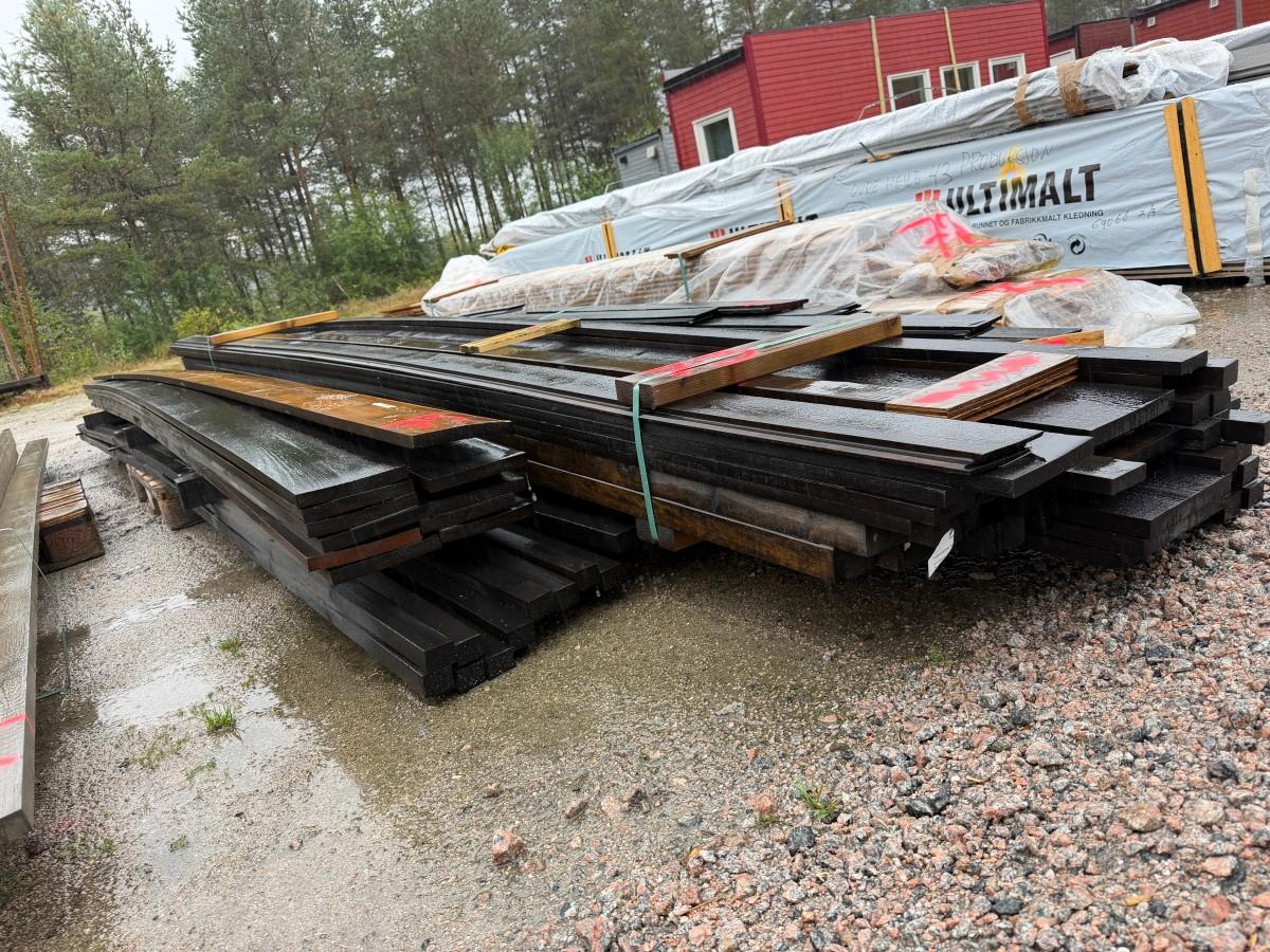3 PAKKER ROYAL SORT OG SORTBEISET TREMATERIAL – MERKET 73 - OVERSKUDD