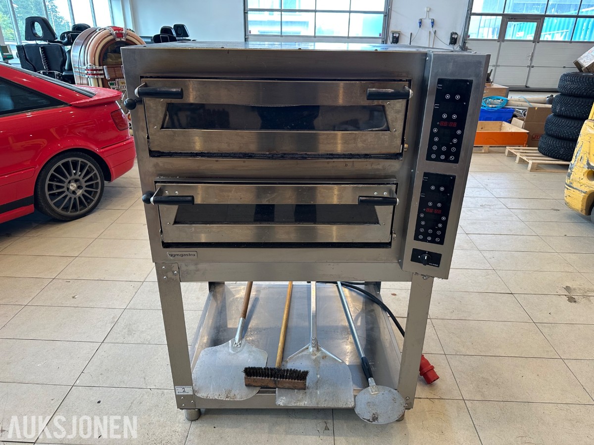 GGMgastro pizzaovn PDP44TC med understell UDP44