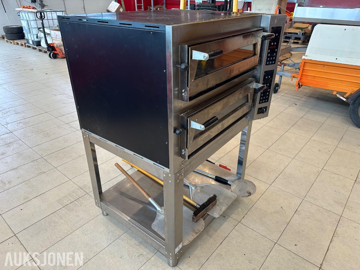 GGMgastro pizzaovn PDP44TC med understell UDP44