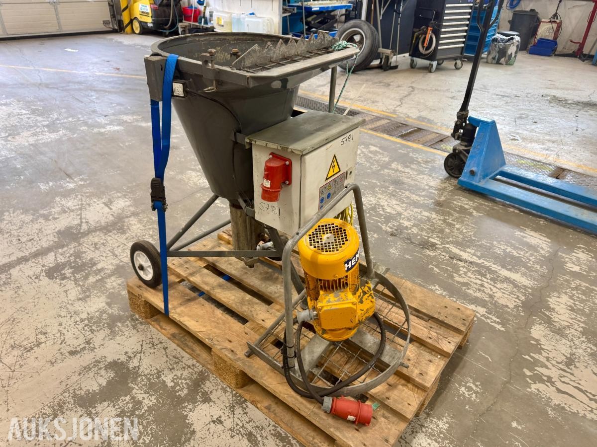 2016 Putzmeister P12 E Sprayboy gysepumpe