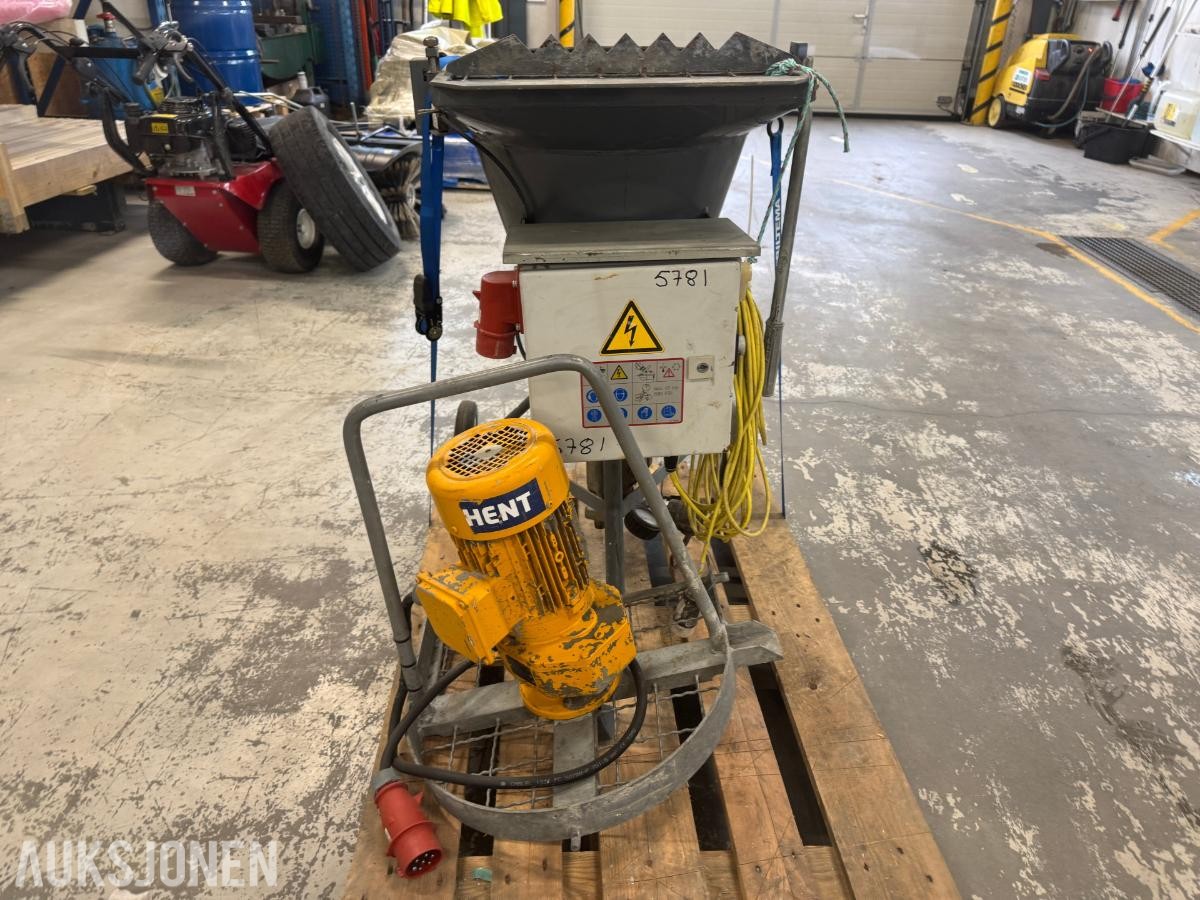 2016 Putzmeister P12 E Sprayboy gysepumpe