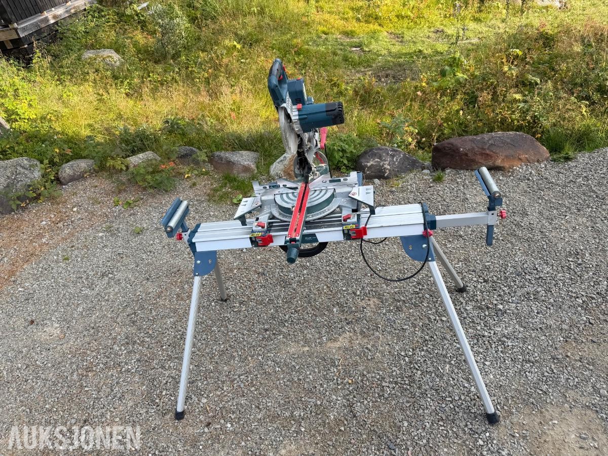 Bosch  Gcm 8 Kapp- og gjærsag med stativ