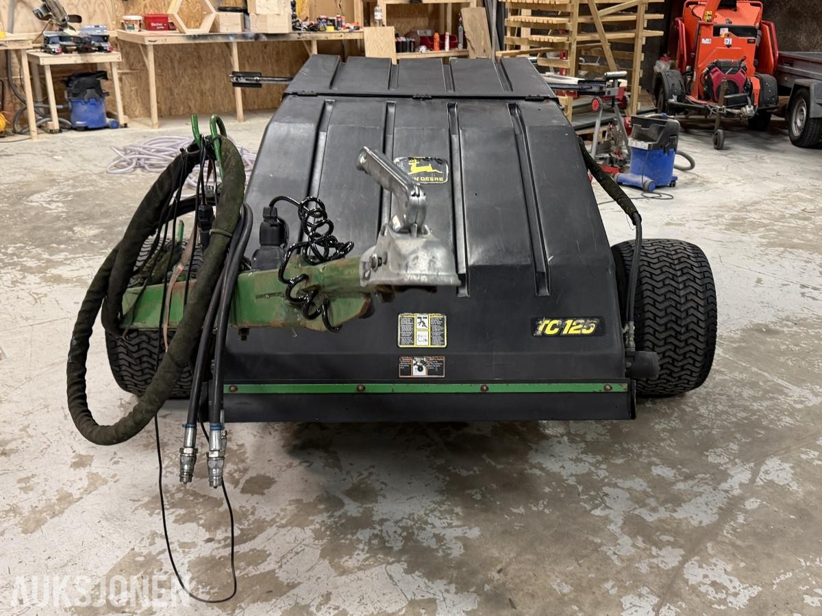 John Deere TC125 - Hydraulisk Oppsamler / Turf Collection System