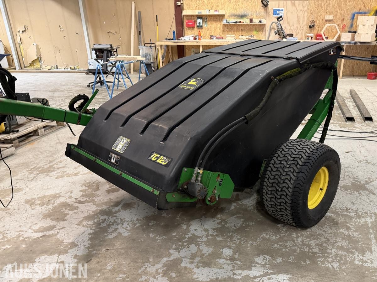John Deere TC125 - Hydraulisk Oppsamler / Turf Collection System