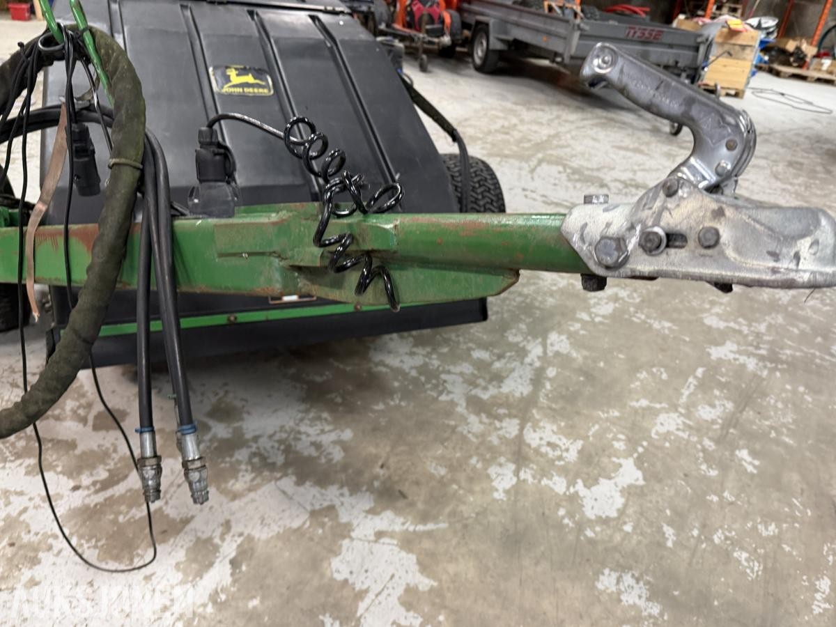 John Deere TC125 - Hydraulisk Oppsamler / Turf Collection System