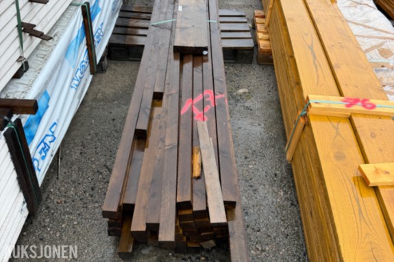 DIVERSE IMPREGNERTE TREMATERIALER – OVERSKUDDSMATERIELL MERKET 77