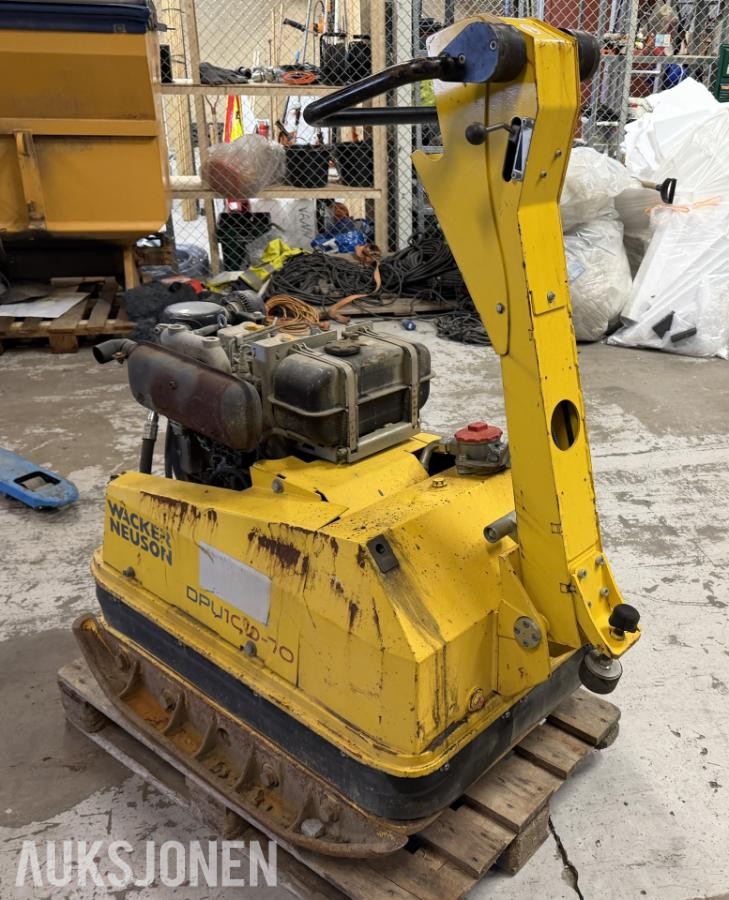 2014 Wacker Neuson DPU 100-70Les vibroplate / platevibrator