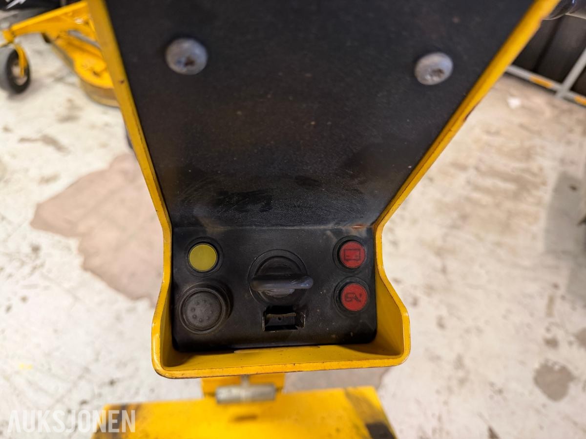 2014 Wacker Neuson DPU 100-70Les vibroplate / platevibrator
