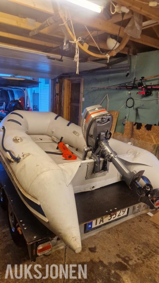 2007 Quicksilver Sport 270 båt