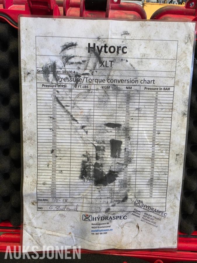 Diverse hydrauliske muttertrekkere,aggrgat,slanger,deler