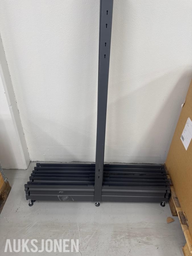 Komplett Wanzl butikkinnredning / hyllesystem – over 4 500 deler