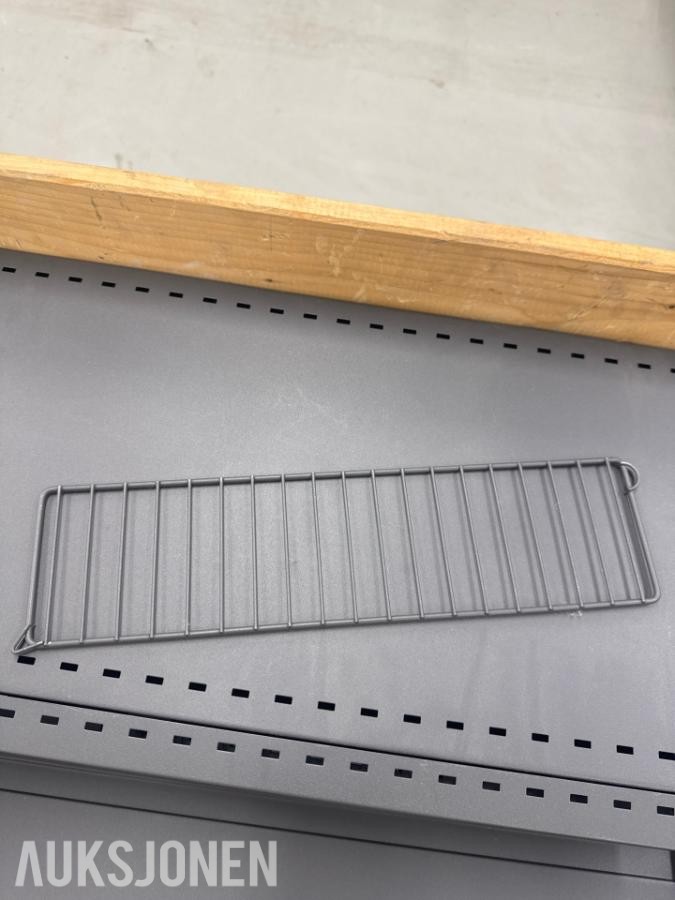 Komplett Wanzl butikkinnredning / hyllesystem – over 4 500 deler