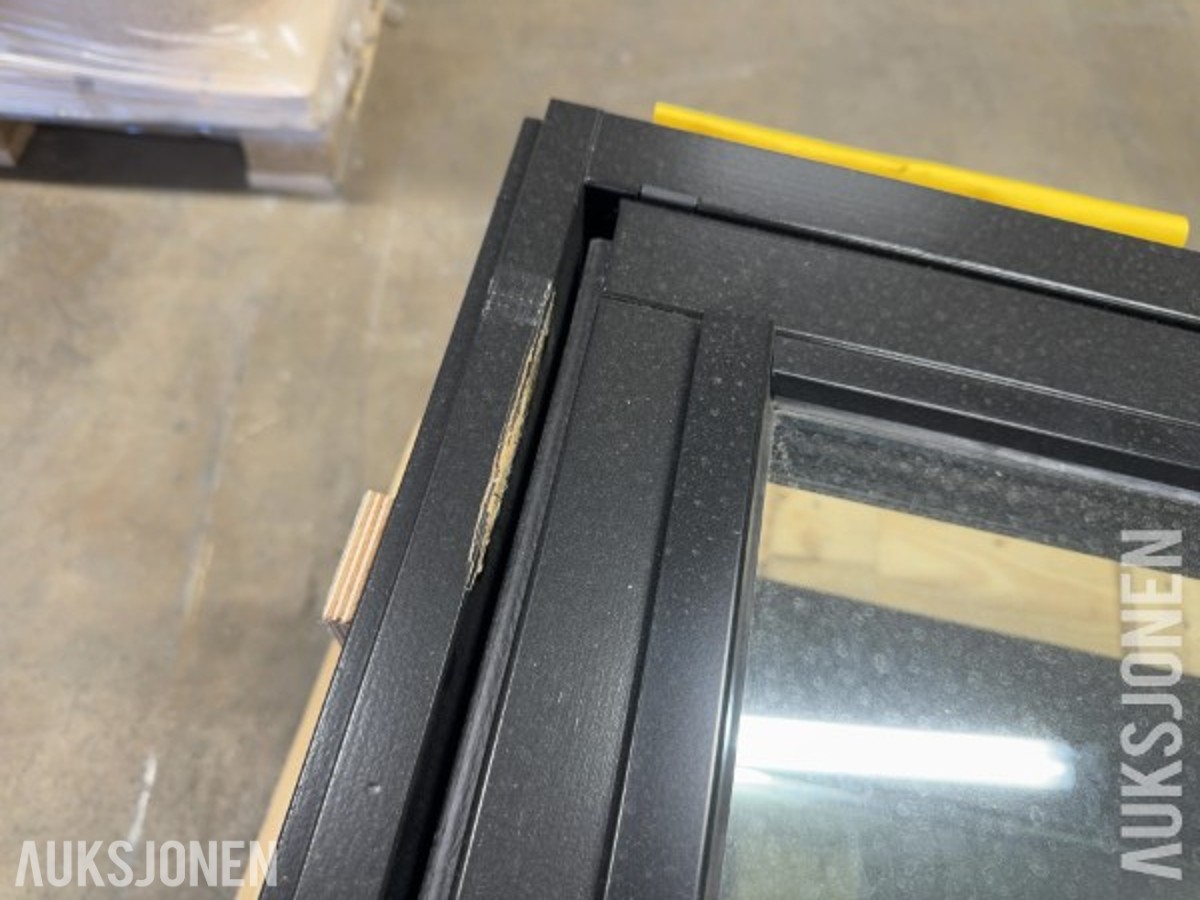 2stk vinduer 1088x1088 mm