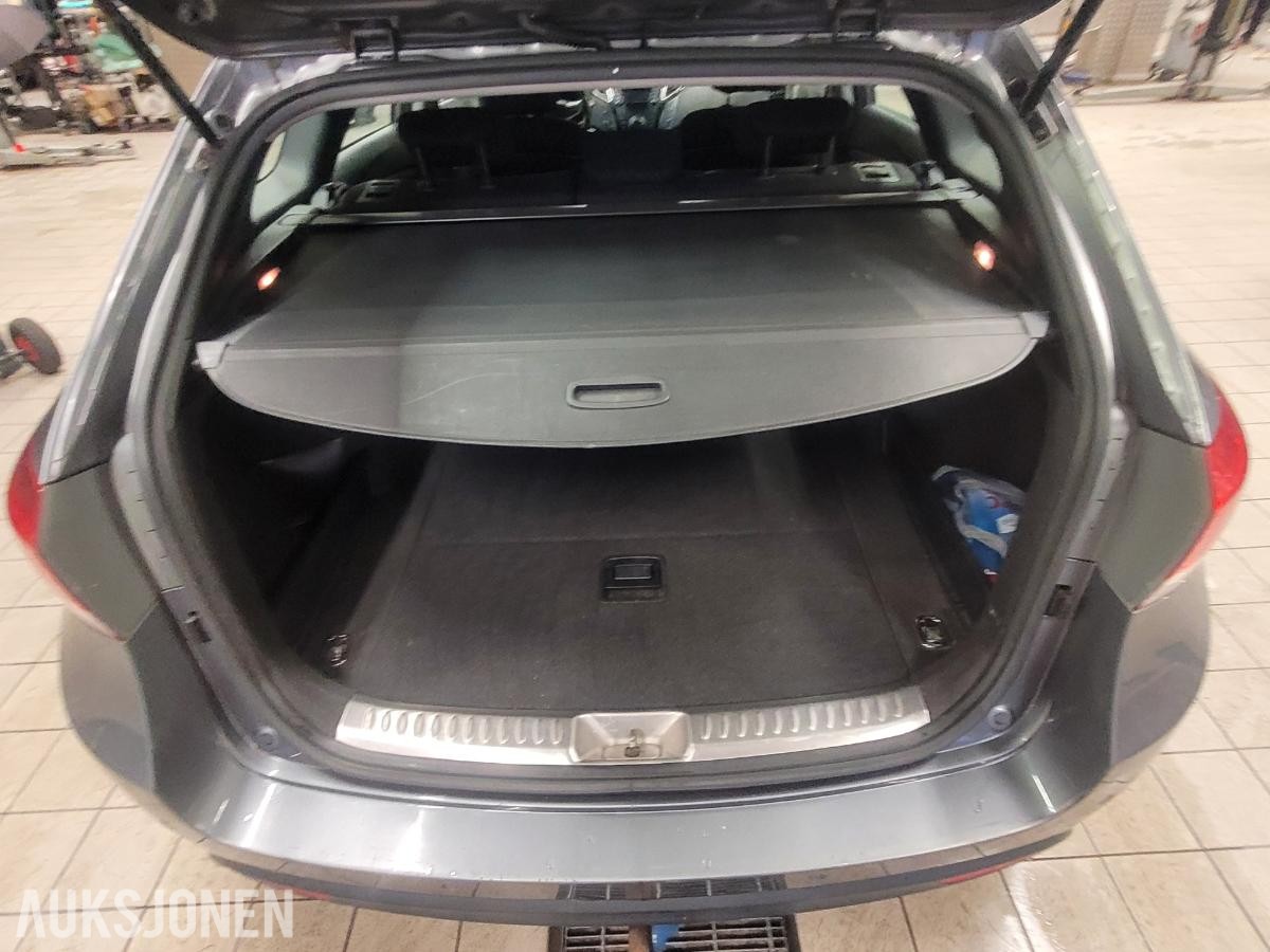 2012 Hyundai I40 1.7 diesel 136hk Automat, Cruisekontroll, Hengerfeste