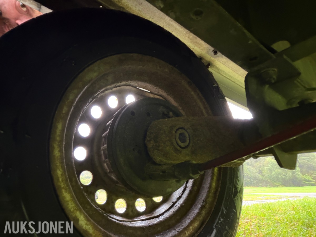 2015 GAUPEN D2030N 2000 KG TANDEMAKSEL AVTAKBARE LEMMER