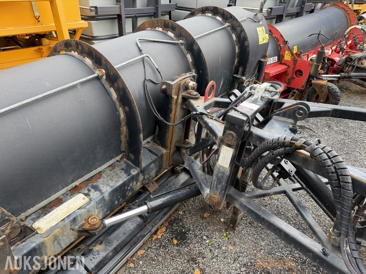 2021 ARCTIC AM 4000 HPD SVINGBAR PLOG
