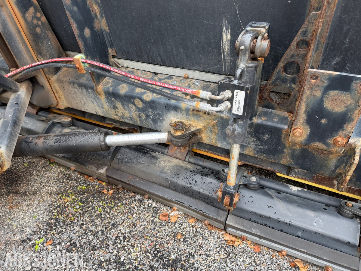 2021 ARCTIC AM 4000 HPD SVINGBAR PLOG