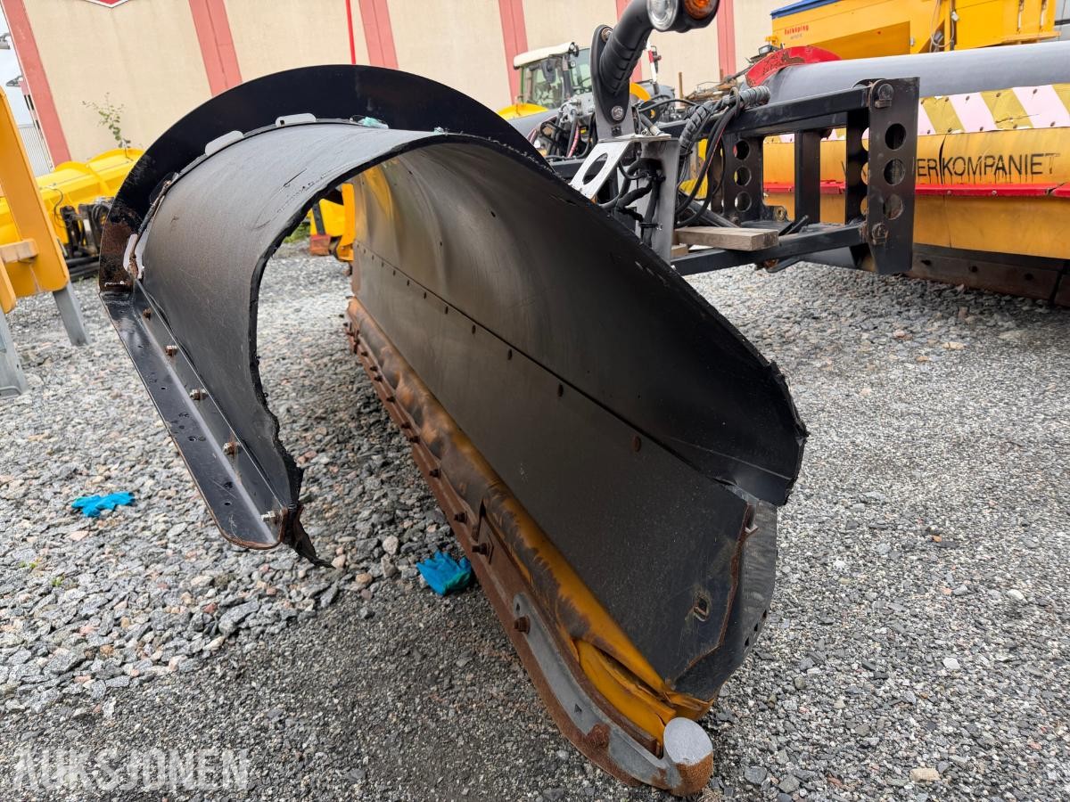 2021 ARCTIC AM 4000 HPD SNØPLOG M/HYDRAULISK SVING