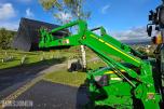 2019 John Deere 4066R traktor med 440 R lesseapparat-feiemaskin-skuffe-snøskjær-