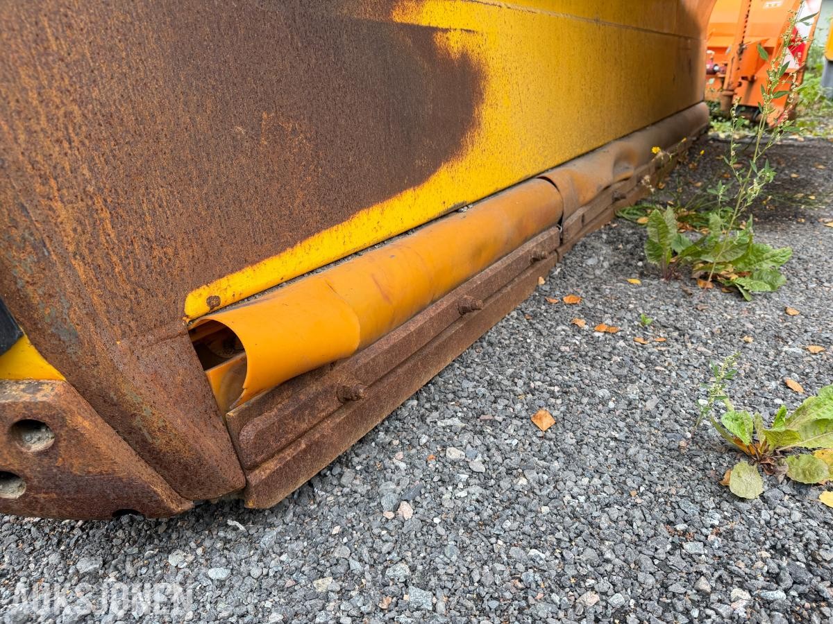 2021 ARCTIC AM 3700 HMK SNØPLOG M/HYDRAULISK SVING