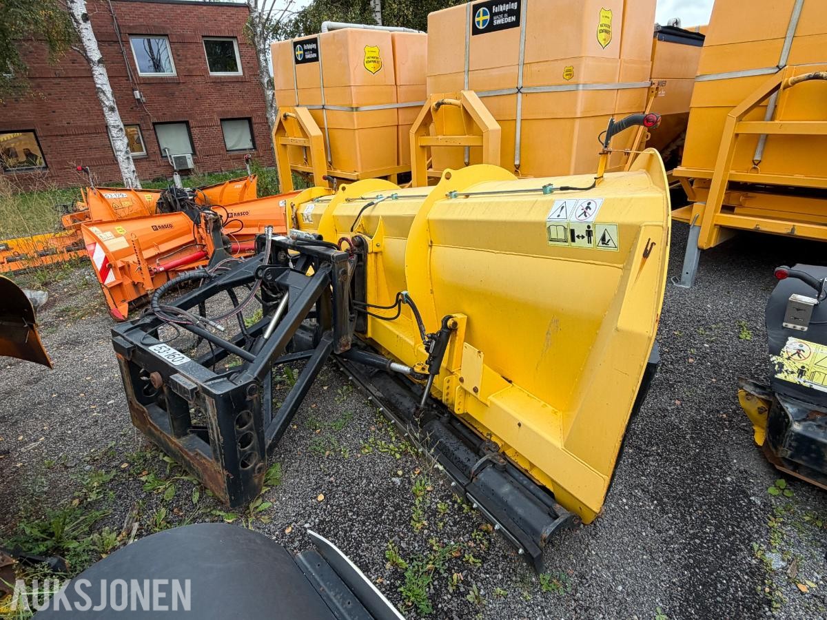 2021 ARCTIC AM 3700 HMK SNØPLOG M/HYDRAULISK SVING
