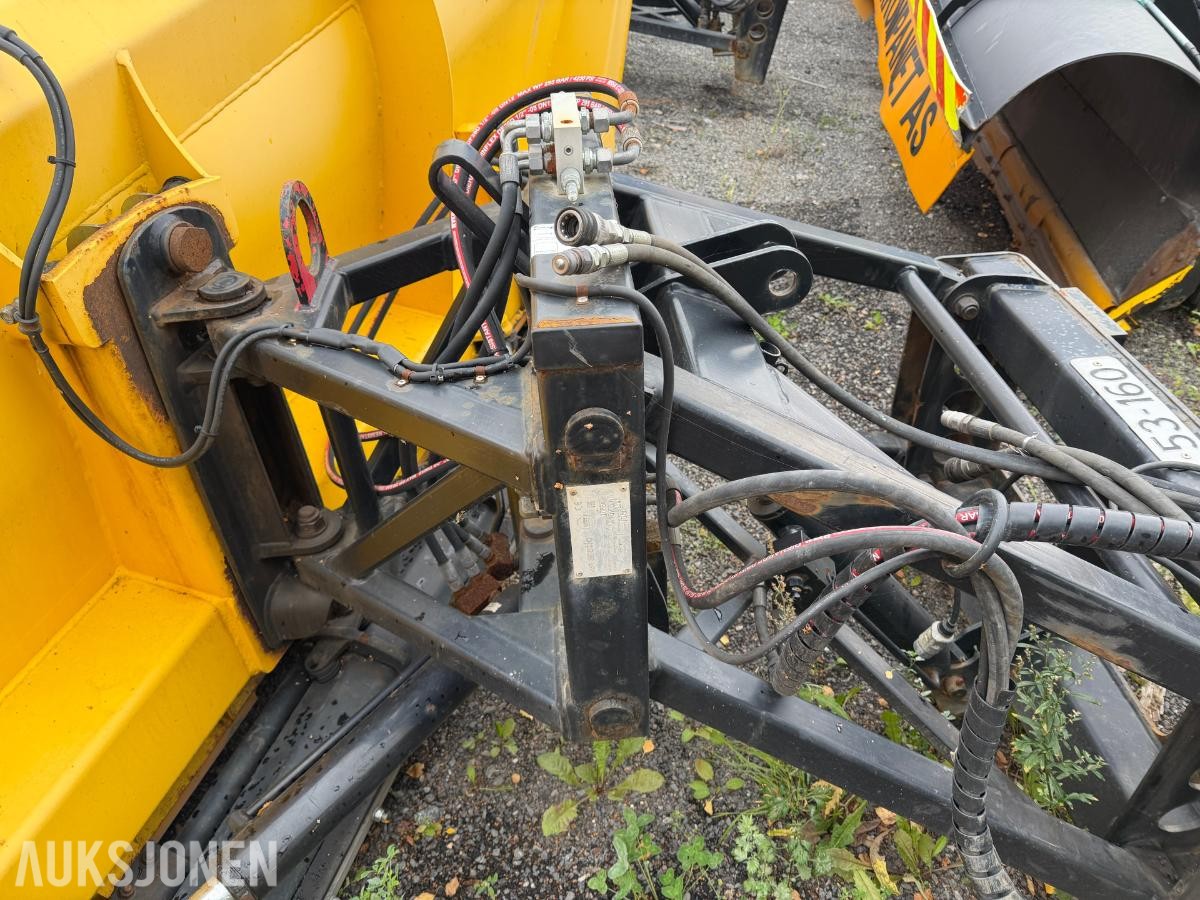2021 ARCTIC AM 3700 HMK SNØPLOG M/HYDRAULISK SVING
