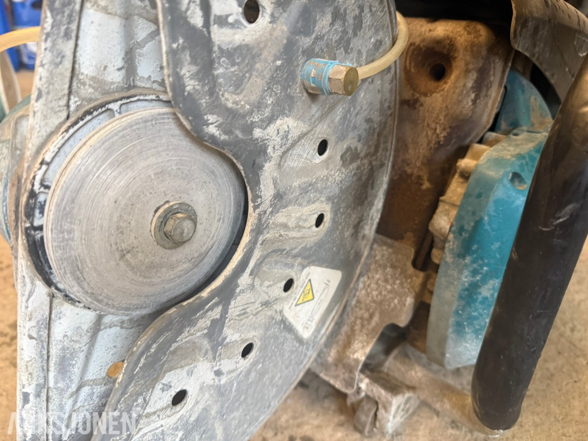 2016 Makita EK7651H bensindrevet kappemaskin - REP OBJEKT