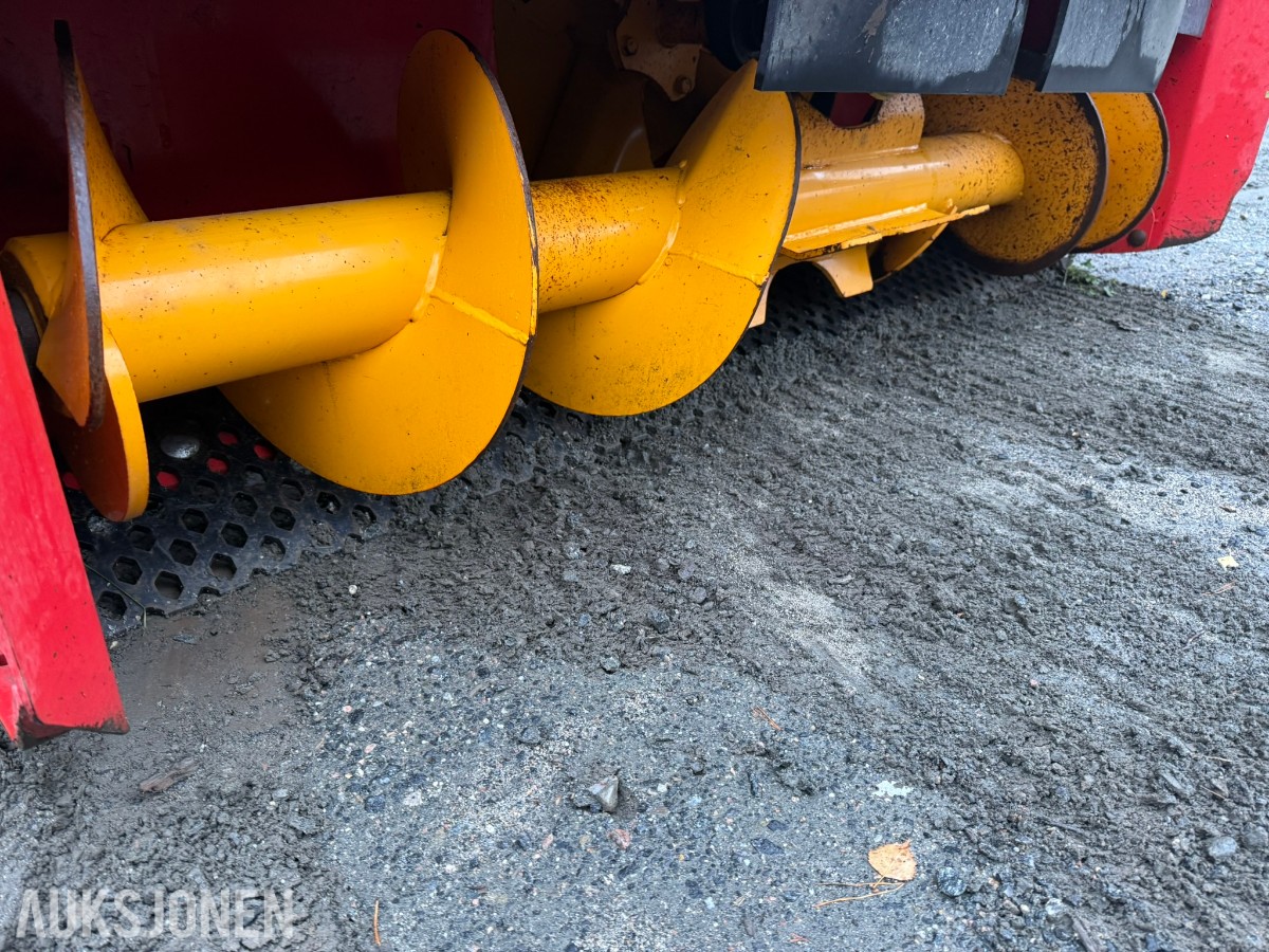 2022 Duun TF240 snøfres – PTO – HYDRAULISK SVING OG NEDBREKK PÅ TUT