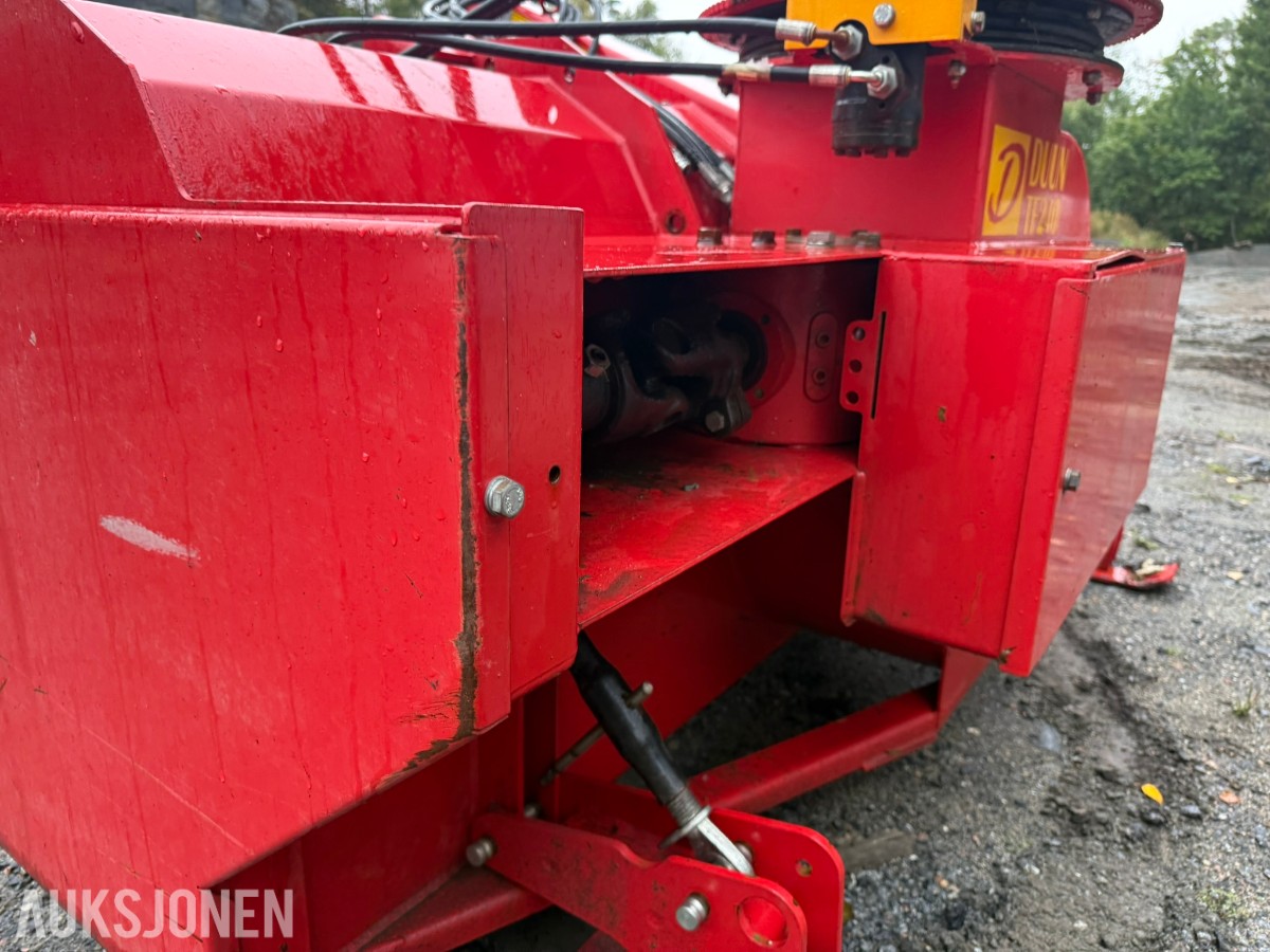 2022 Duun TF240 snøfres – PTO – HYDRAULISK SVING OG NEDBREKK PÅ TUT