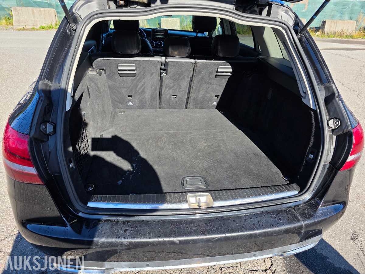2017 Mercedes-Benz C 200 2.0-184 4MATIC-service historikk-EU-Gokjent til 03/2028