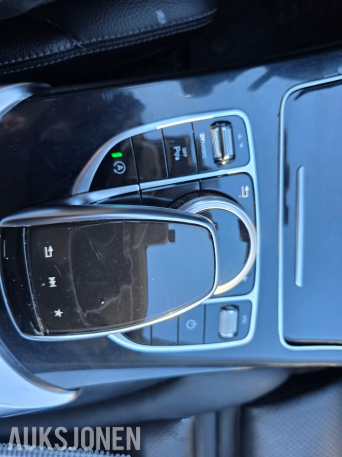 2017 Mercedes-Benz C 200 2.0-184 4MATIC-service historikk-EU-Gokjent til 03/2028