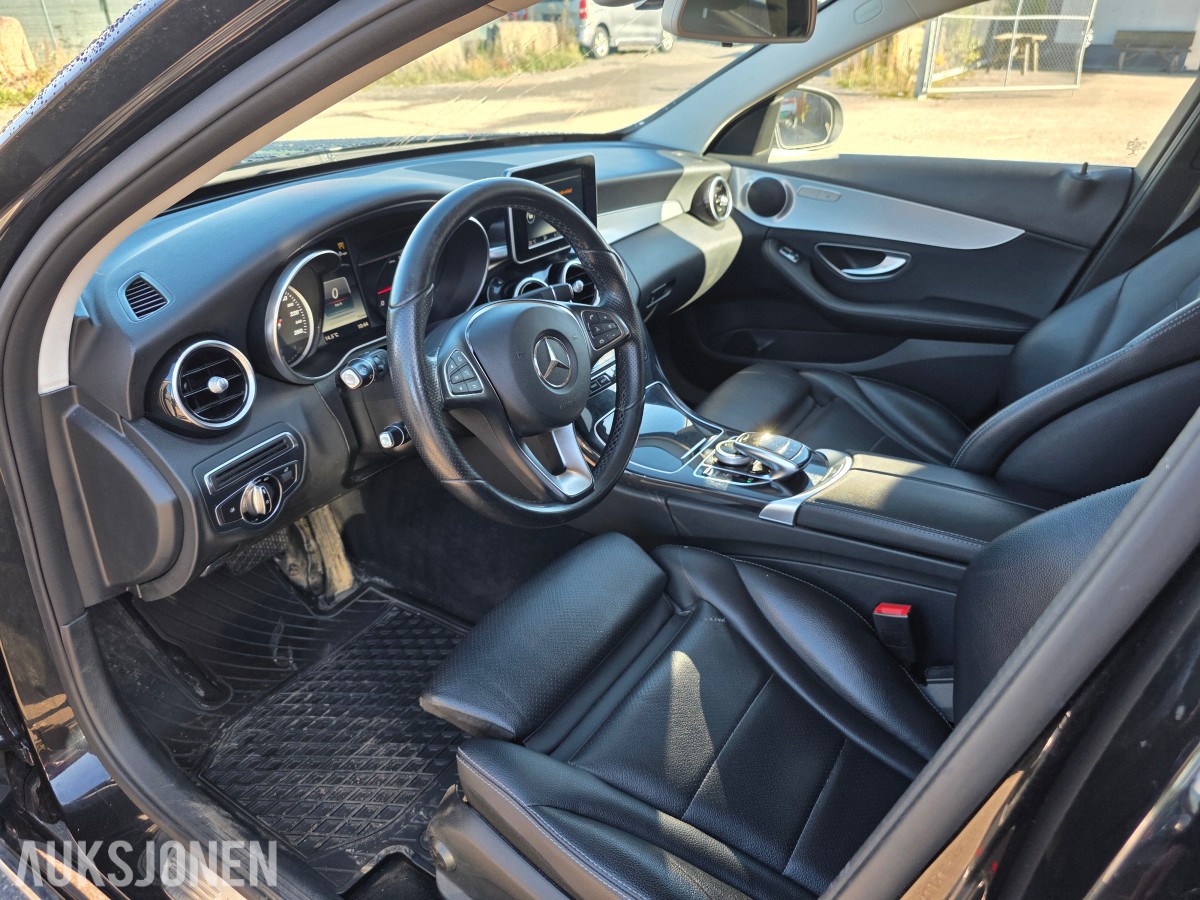 2017 Mercedes-Benz C 200 2.0-184 4MATIC-service historikk-EU-Gokjent til 03/2028