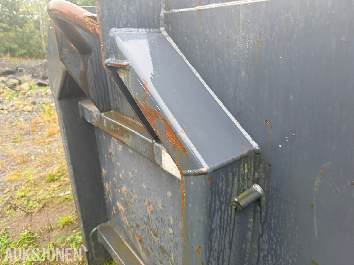 2012 Krokcontainer.no dumperkasse – 5,80 m – hydraulisk baklem