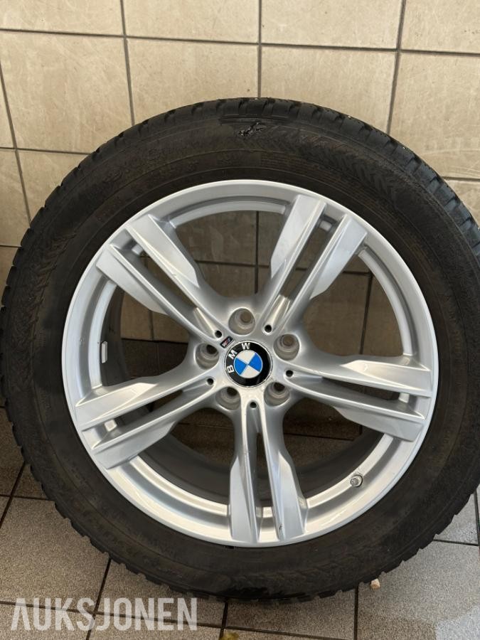 2017 BMW X5 XDRIVE40E NIGHTVISION HENGERFESTE HUD PANORAMA