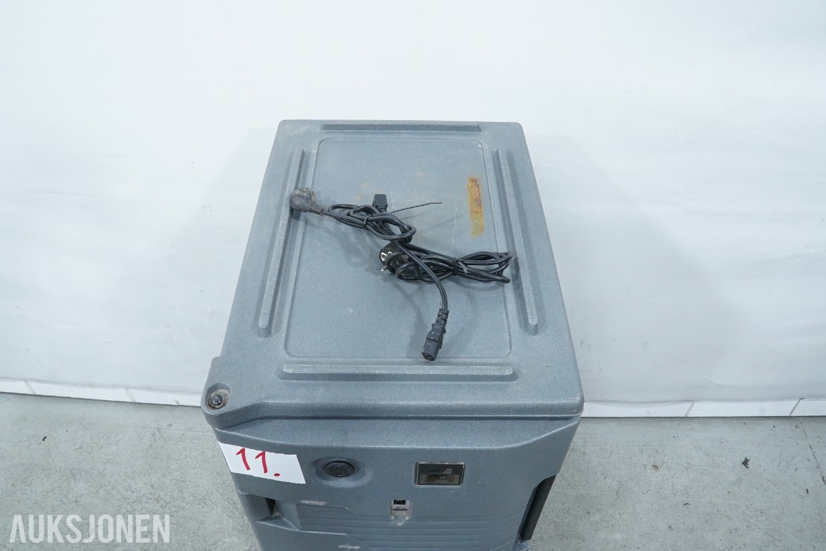 Hupfer SPTW-2 varmeskap med strøm