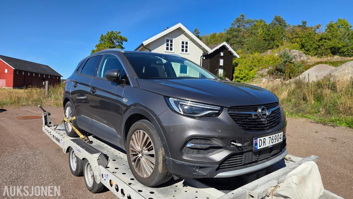 2019 Opel Grandland X, 1,2T 130hk Rep objekt , 72000km