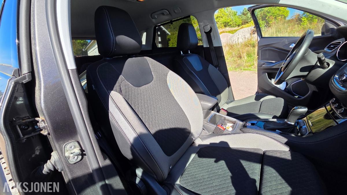 2019 Opel Grandland X, 1,2T 130hk Rep objekt , 72000km