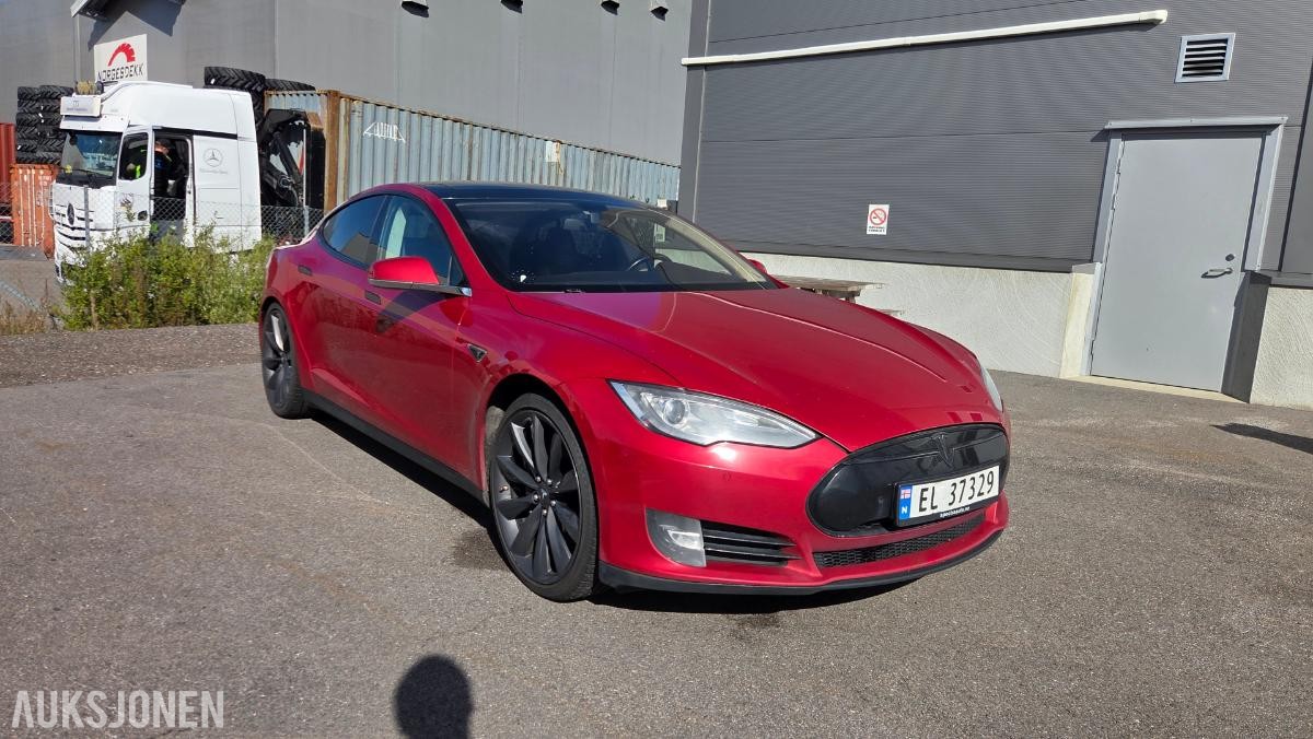 2014 Tesla MODEL S p85+ Rep objekt , 298000km