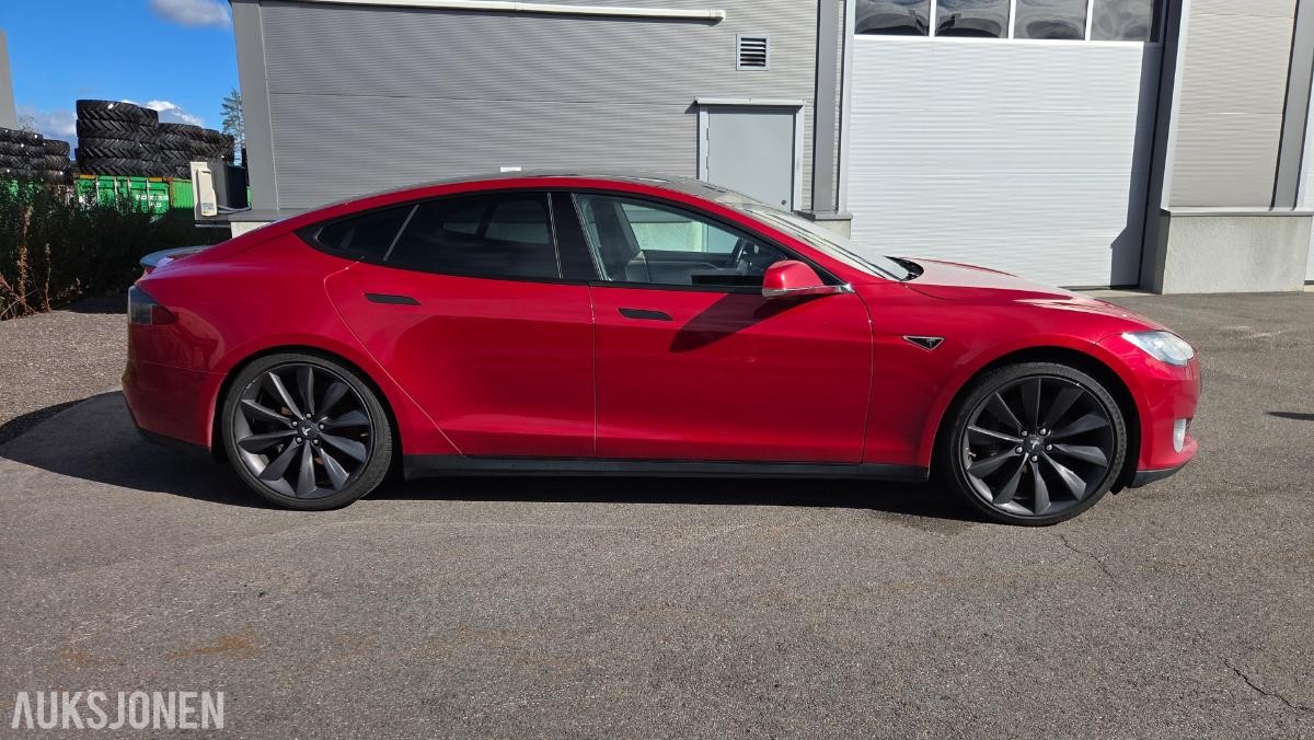 2014 Tesla MODEL S p85+ Rep objekt , 298000km