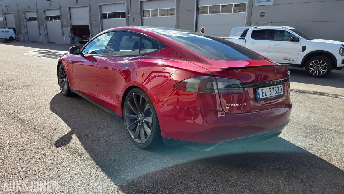 2014 Tesla MODEL S p85+ Rep objekt , 298000km