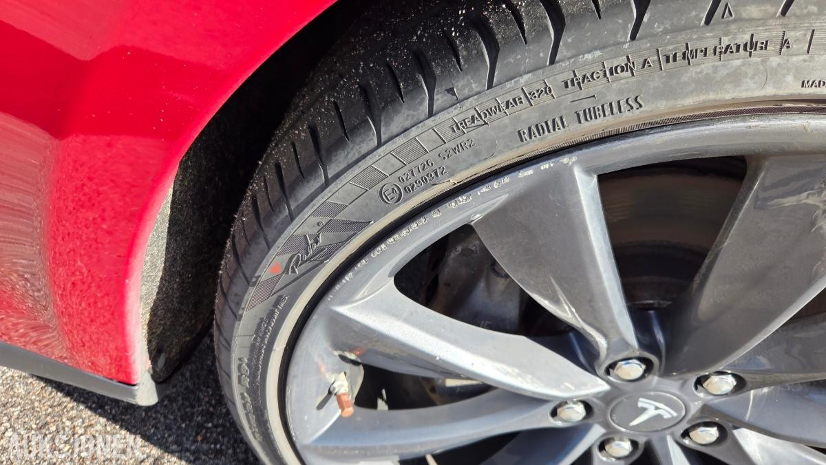 2014 Tesla MODEL S p85+ Rep objekt , 298000km