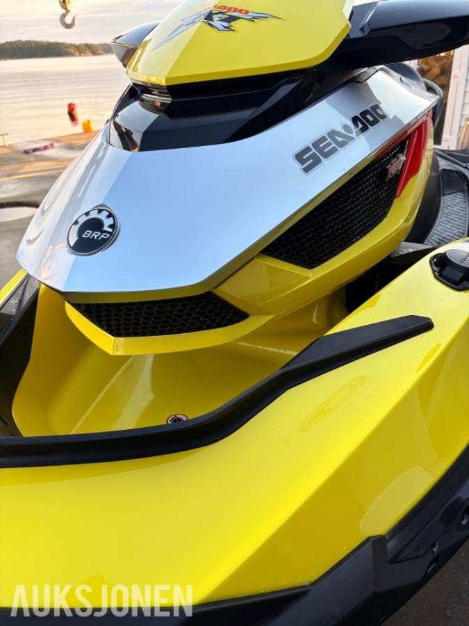 2015 SeaDoo 260 RXT R vannscooter med henger