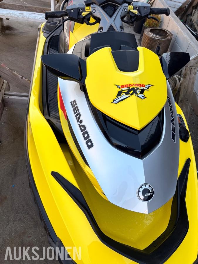 2015 SeaDoo 260 RXT R vannscooter med henger