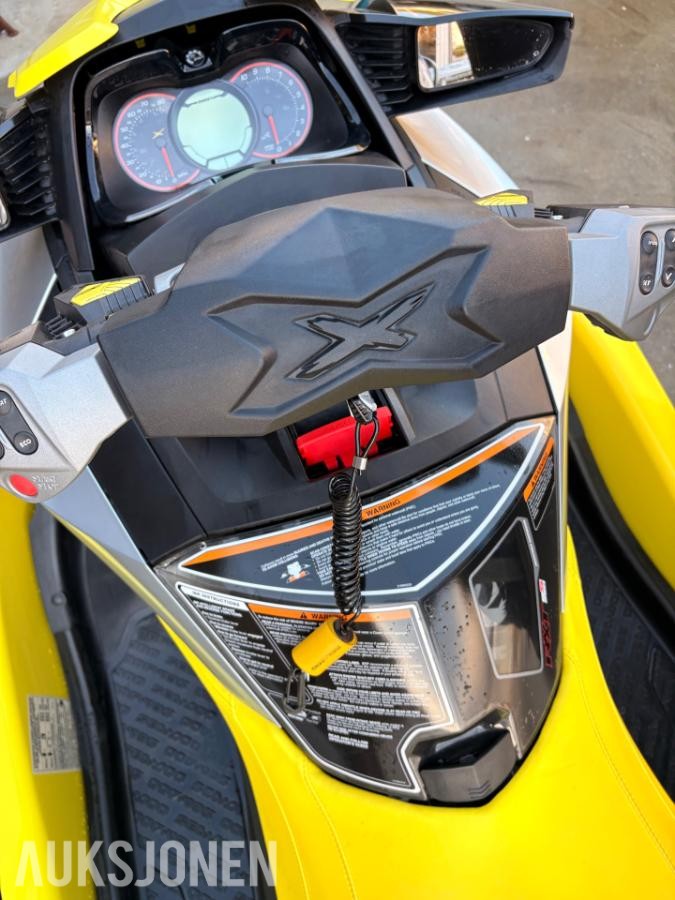 2015 SeaDoo 260 RXT R vannscooter med henger
