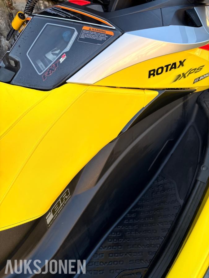 2015 SeaDoo 260 RXT R vannscooter med henger